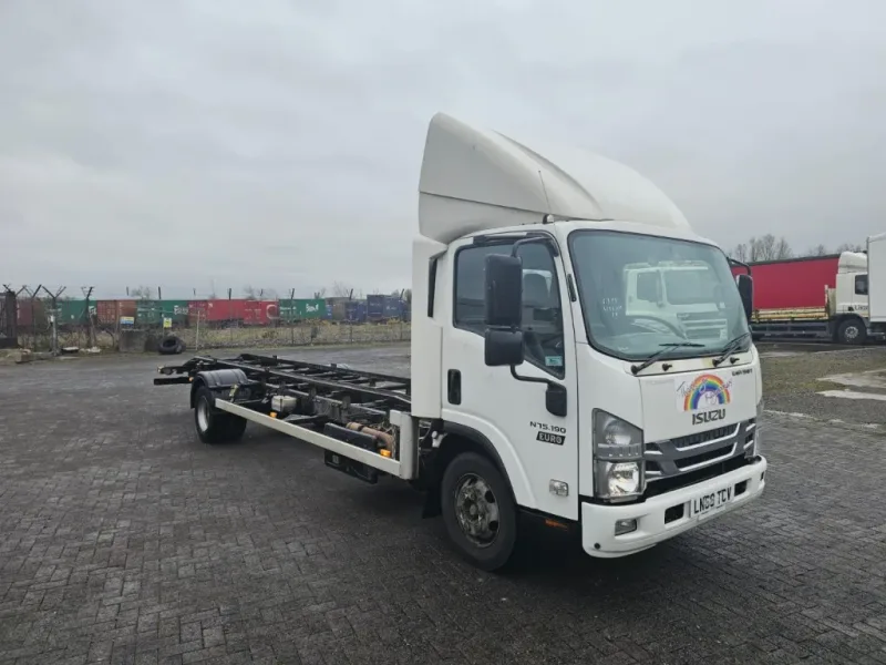 2019 ISUZU FORWARD N75.190 L DIESEL SKELETAL GOODS 5.2 N75.190 L Automatic