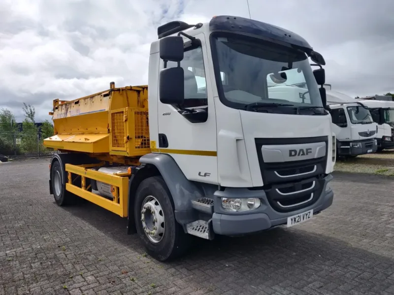 2021 DAF TRUCKS LF 260