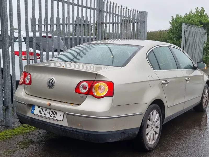 2010 Volkswagen Passat