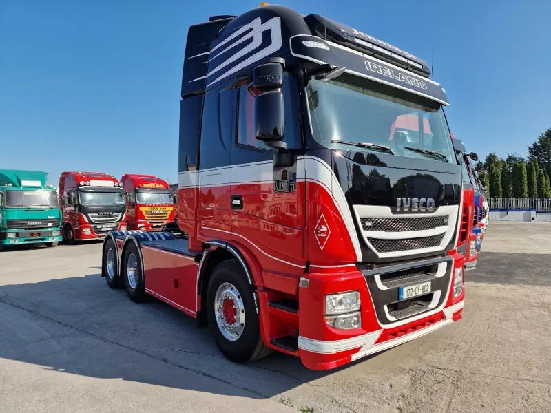 2017 Iveco Hi-Way 6x2 twin wheel tag