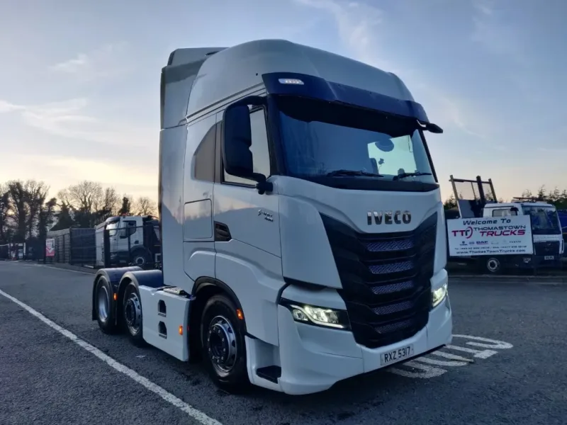2023 IVECO S-WAY 490
